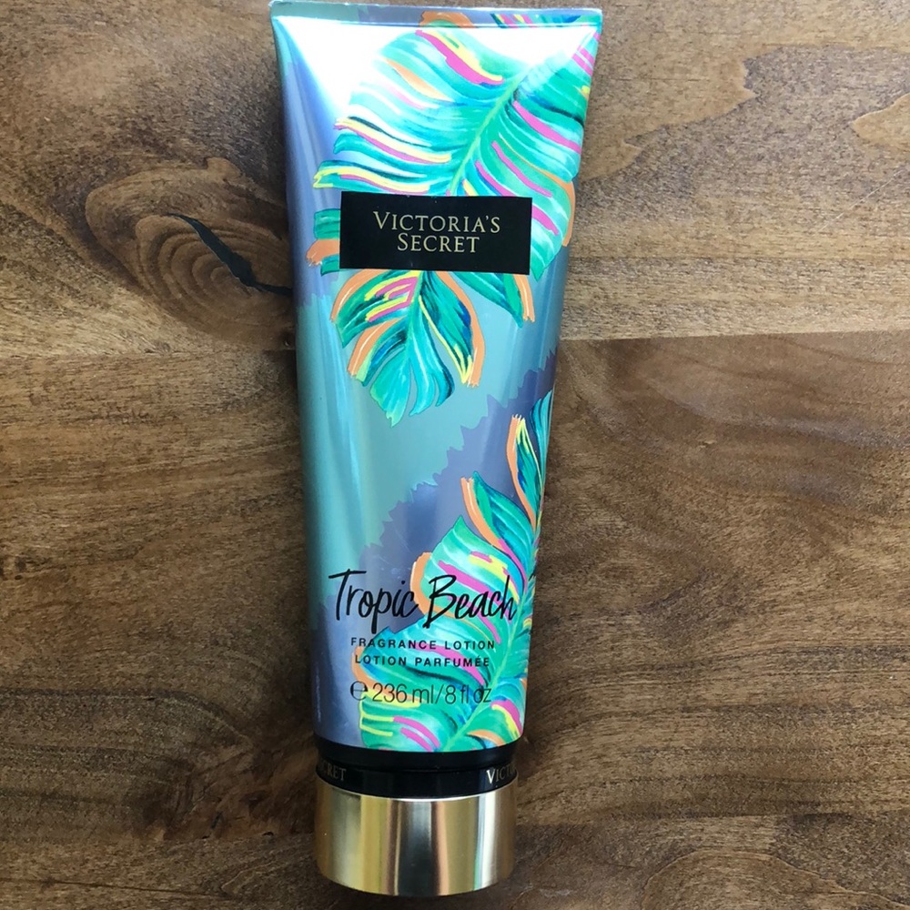 CANNOT BUY ANYMORE -VICTORIAS SECRET LOTION